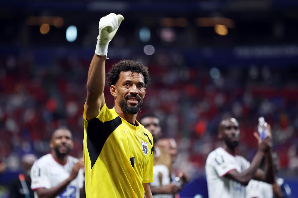 El portero Vozinha ya supera a Tim Payne en seguidores en Instagram y se convierte en sensación del Mundial al pasar de 50.000 a más de 9 millones