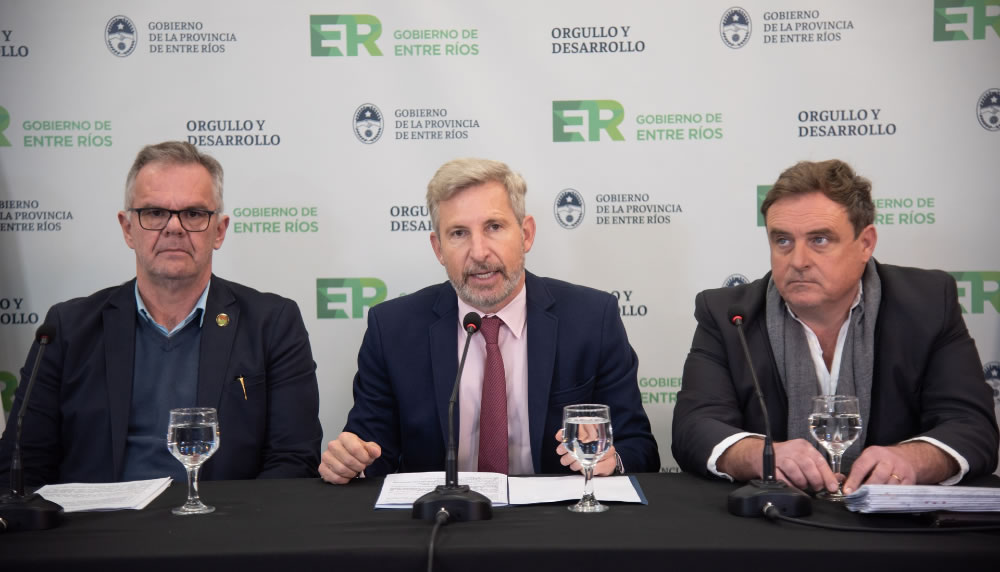 El gobernador anunció que obtuvo financiamiento internacional para mejoras en rutas entrerrianas