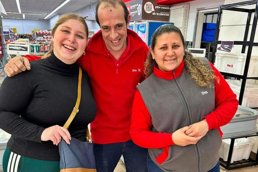 Perdió su cartera y pudo recuperarla gracias a empleados de un supermercado