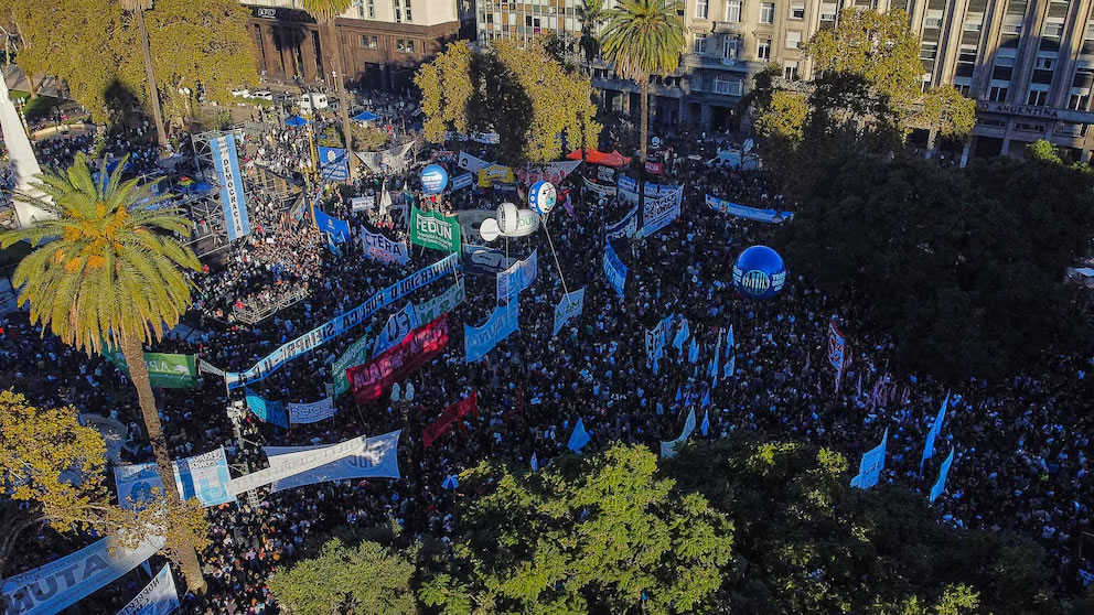 Acuerdo entre el Gobierno y las universidades: qué incluye la recomposición salarial y los nuevos fondos