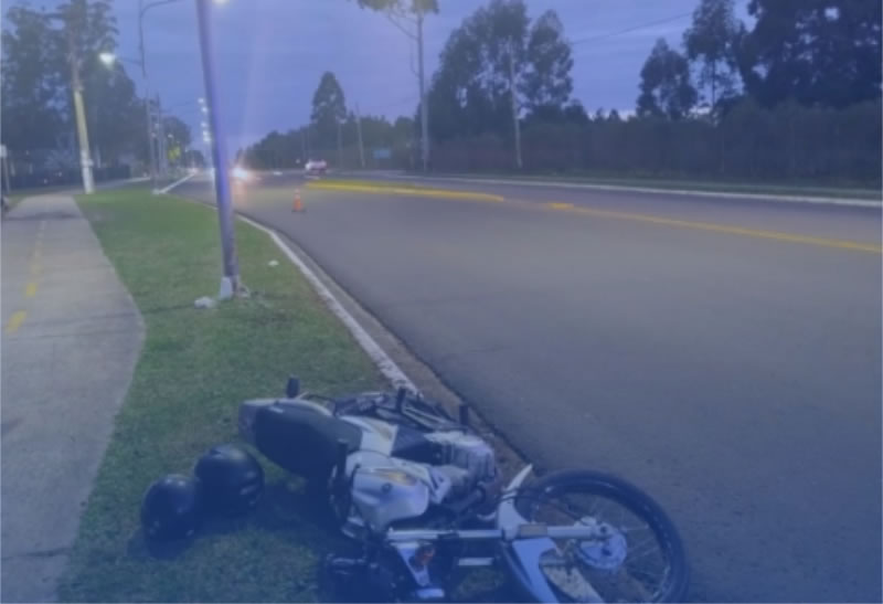 Motociclista hospitalizado tras caer sobre avenida Monseñor Rosch