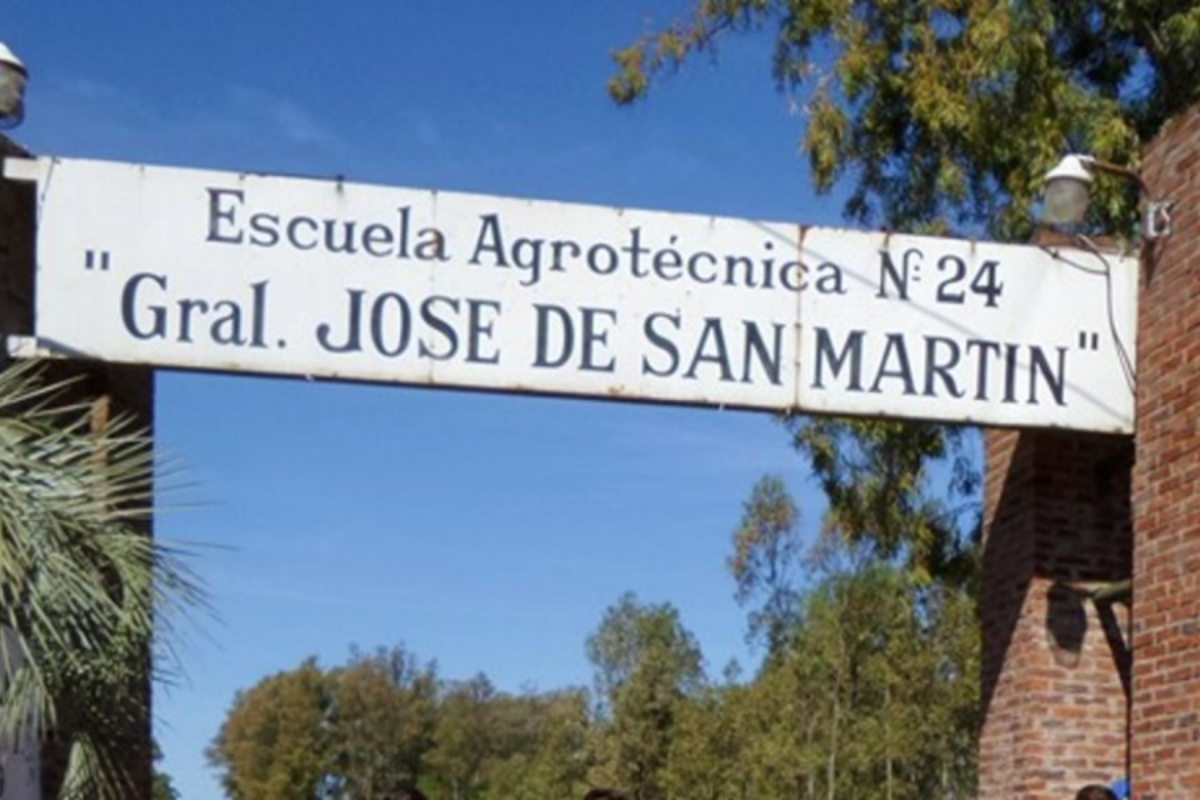 LLAMADO A LICITACIÓN PUBLICA – Esc. de Educ. Agrotécnica Nº 24 “Gral. San Martín”