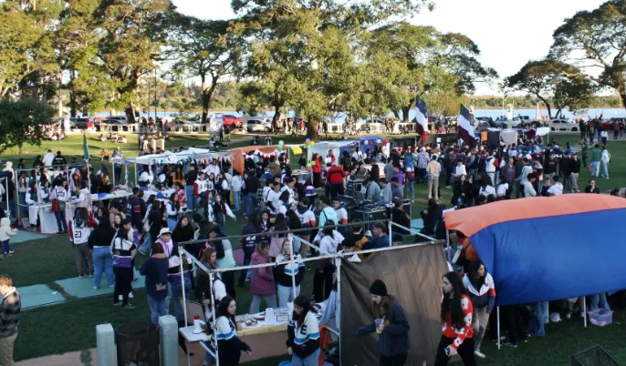 La Expo Estudiantil 2026 invita a viajar en el tiempo con una tarde de juegos, shows y actividades para toda la familia