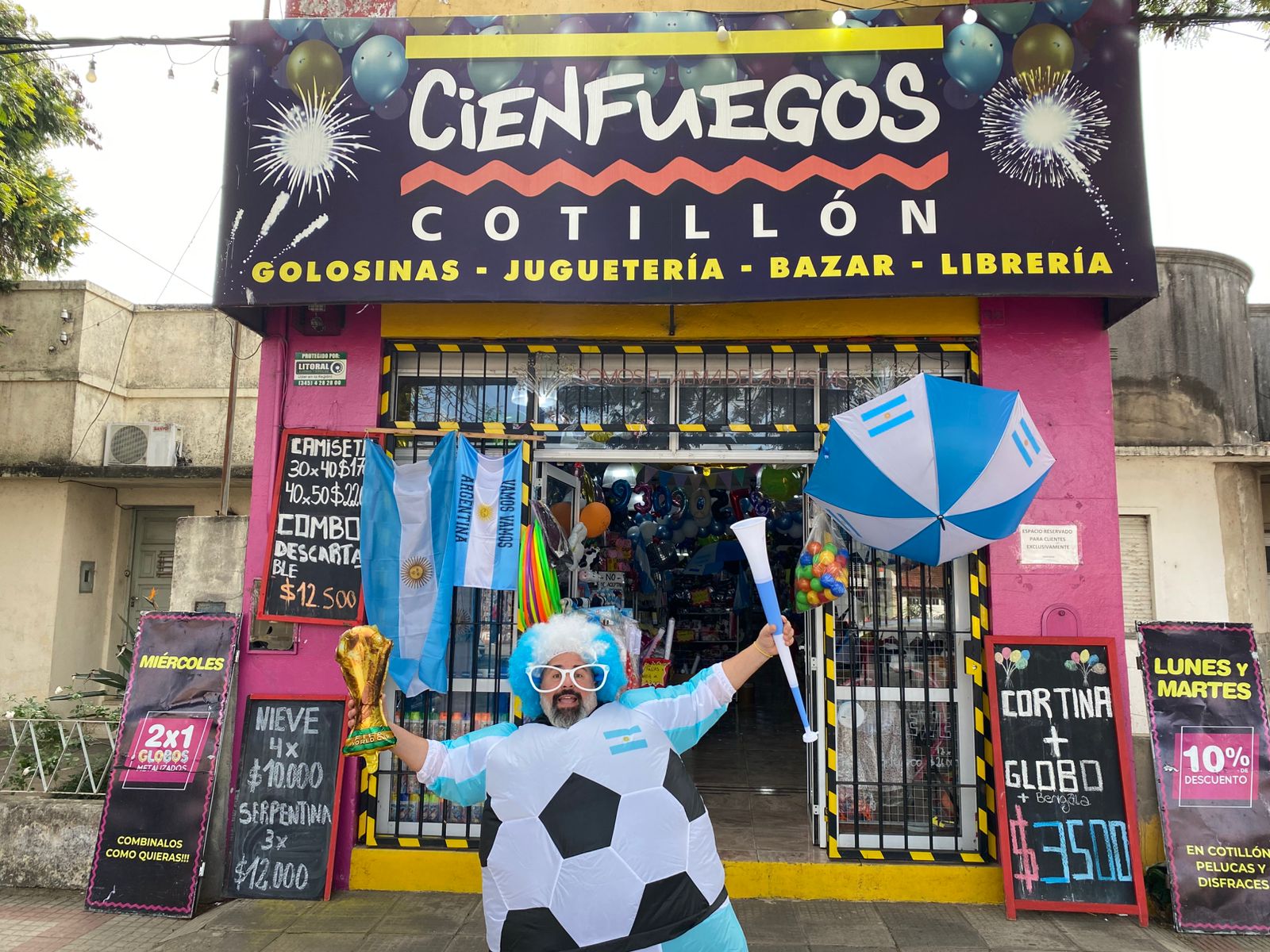 ¿De verdad pensabas que para alentar a la Selección alcanza solo con la camiseta? en Cienfuegos encontrás todo para vivir el Mundial como corresponde