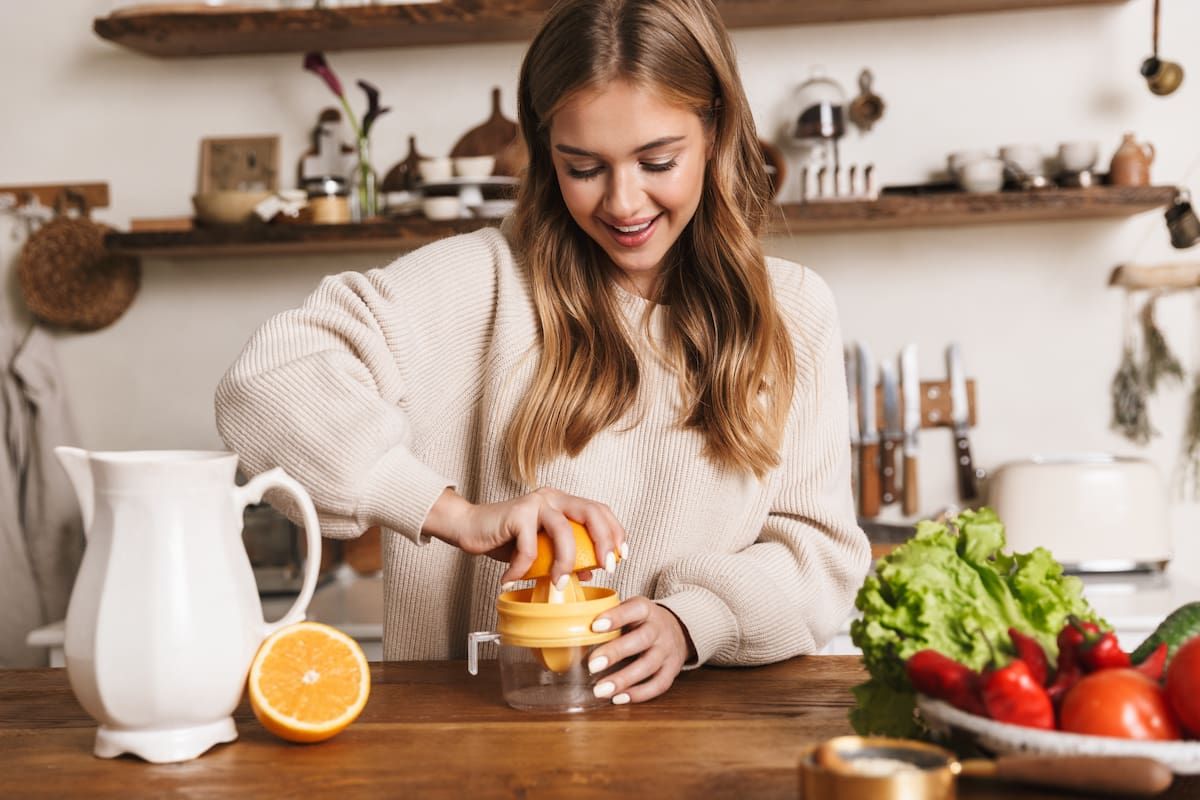 Vitamina C: para qué sirve, sus beneficios y qué dice la ciencia sobre si previene los resfríos