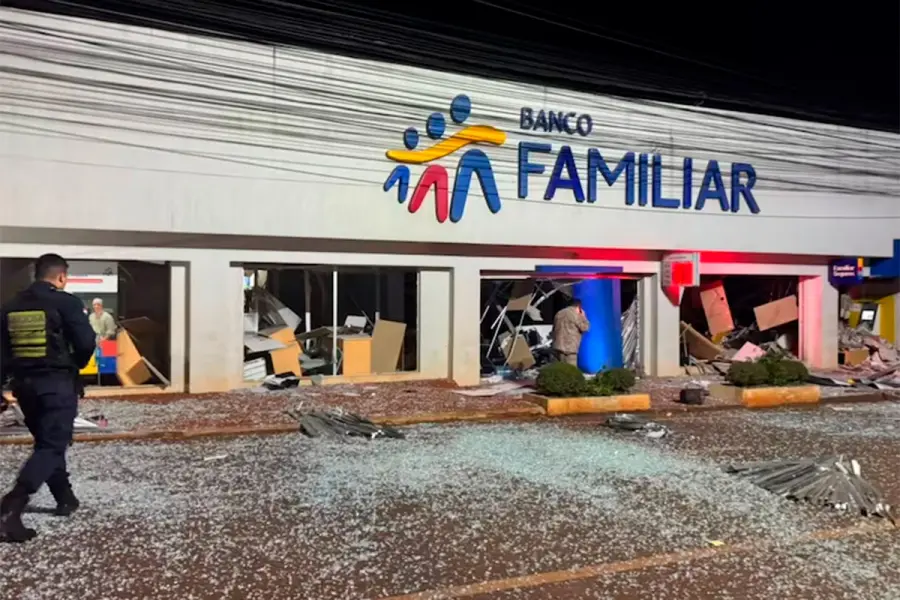 Grupo comando asaltó con explosivos tres bancos y una casa de cambios en Paraguay