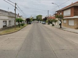 el-accidente-ocurrio-en-una-casa-ubicada-sobre-la-calle-laprida-en-el-barrio-san-jose-foto-captura-de-google-maps-BSYLQHSNW5HDZFBRYTMKUHLXXE