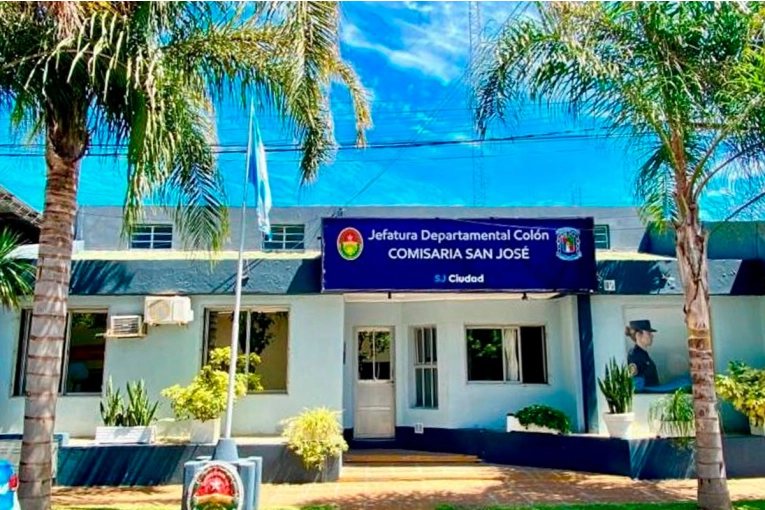 Detuvieron a un hombre tras amenazar con un arma a su pareja y a su hija