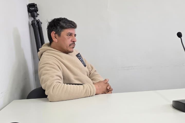 Prisión preventiva para el conductor de la pala cargadora acusado de embestir vehículos