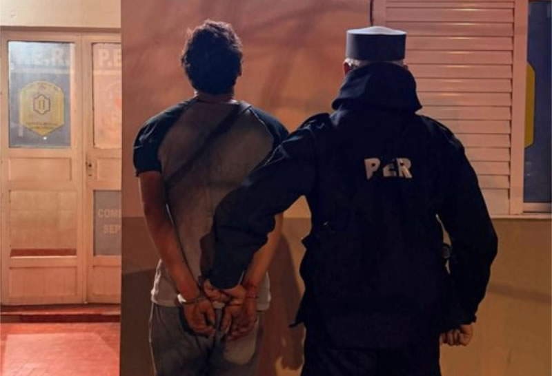 Intentó ingresar a dos viviendas en menos de media hora y terminó detenido