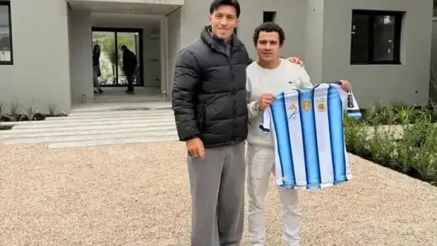 Lisandro Martínez recupera energías en Gualeguay tras la Copa del Mundo