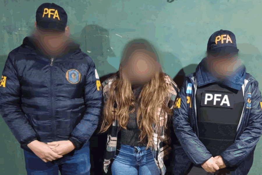 Alerta de Interpol por la red que reclutaba a ex policías y militares para combatir en Ucrania