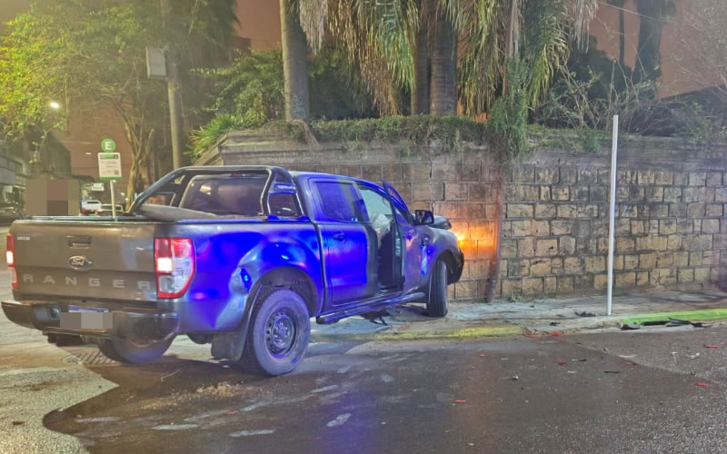 Choque entre una camioneta y un auto en pleno centro de Concordia