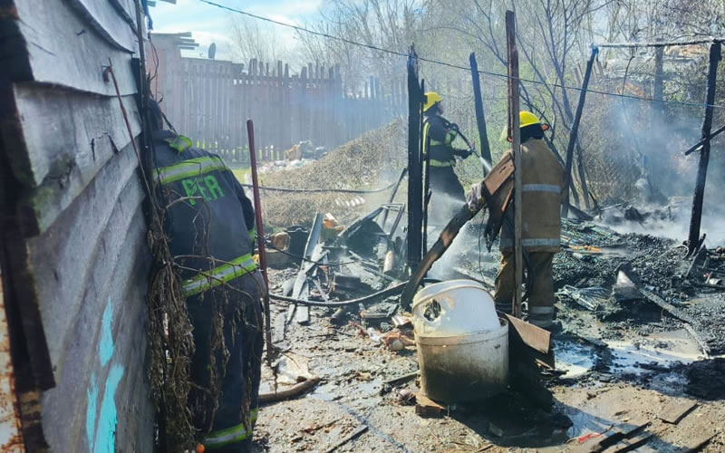 Un cortocircuito provocó el incendio de una casilla en el barrio Pampa Soler