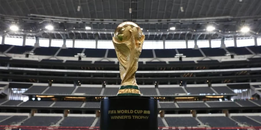 La FIFA confirmó que el Mundial 2030 se disputará en seis paises de tres continentes y analiza ampliar el torneo a 64 selecciones