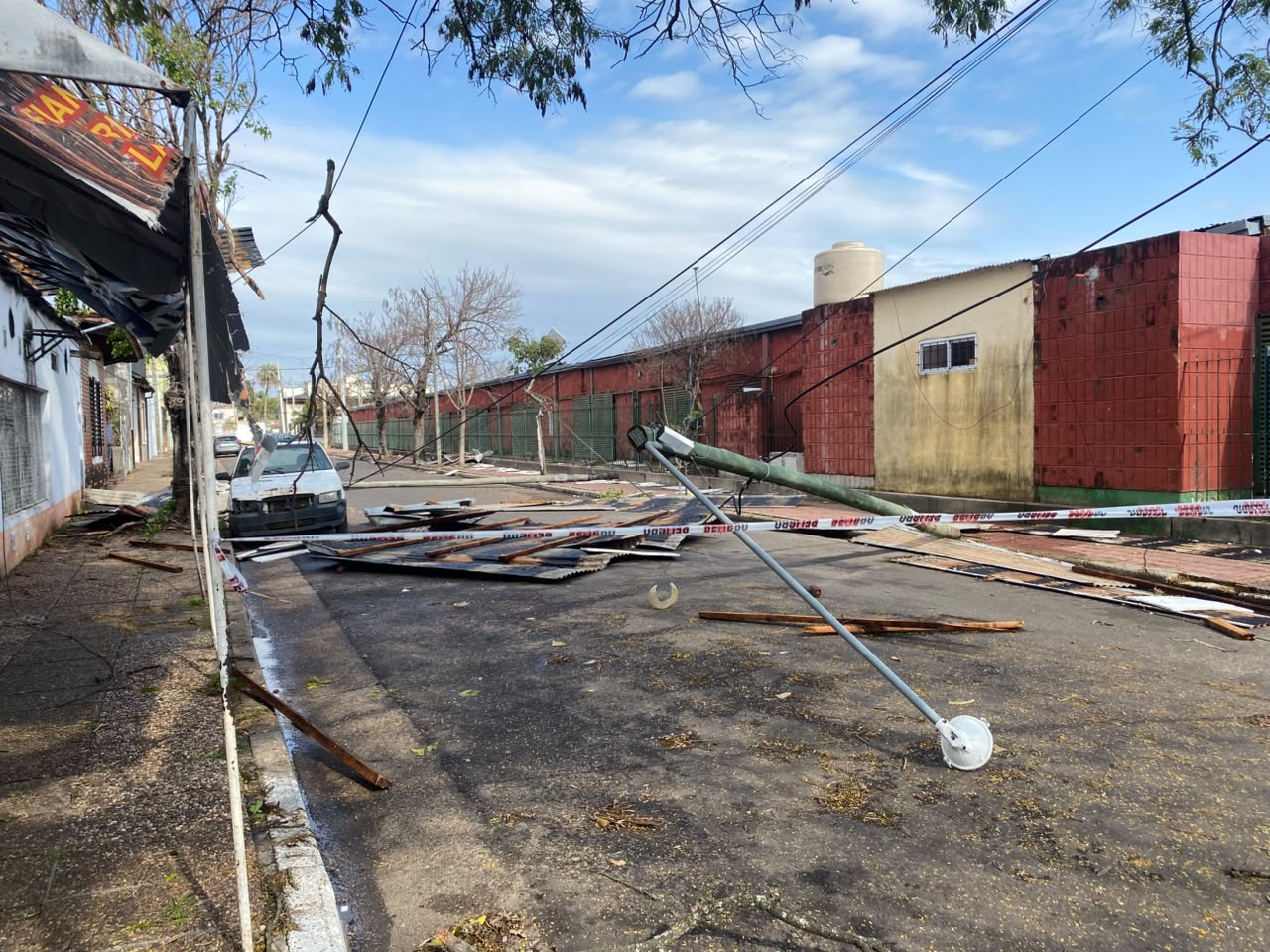 Concordia sufrió una de las tormentas más intensas de los últimos años: destrozos, árboles caídos y cortes masivos de luz