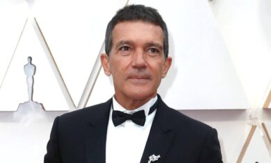 antonio-banderas-a-sus-65-anos-me-levanto-a-las-6-de-la-manana-desayuno-un-te-hago-pesas-y-corro-10-km-cada-2-o-3-dias-foto-reuterseric-gaillard-W4K4XGAMOXH6EOMITWKCAKPL5A