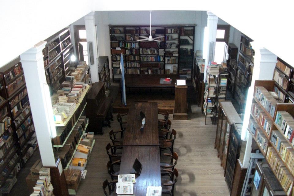 La Biblioteca Olegario Andrade invita a una nueva edición de «Viernes de Poesía»