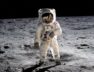 buzz-aldrin-durante-la-mision-apolo-11-en-el-visor-de-su-casco-se-reflejan-neil-armstrong-y-el-modulo-lunar-eagle-foto-reuters-J72FQ2D5IBCSTCRUIAUCNSJMKE