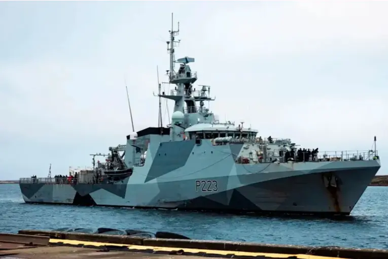 Denuncian “provocación” británica tras el paso de un buque militar por el Mar Argentino