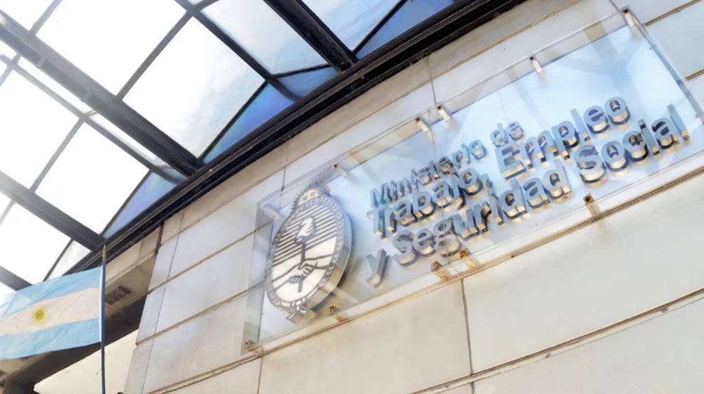 Fracasó la reunión del Consejo del Salario: El Gobierno decidirá la próxima suba del sueldo mínimo por decreto