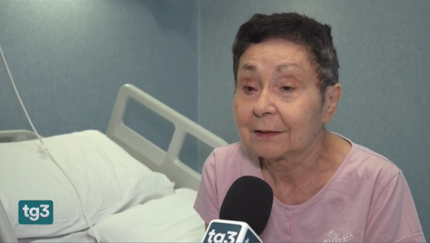 Una mujer recuperó la vista tras cinco años de ceguera gracias a un trasplante ocular inédito en Italia