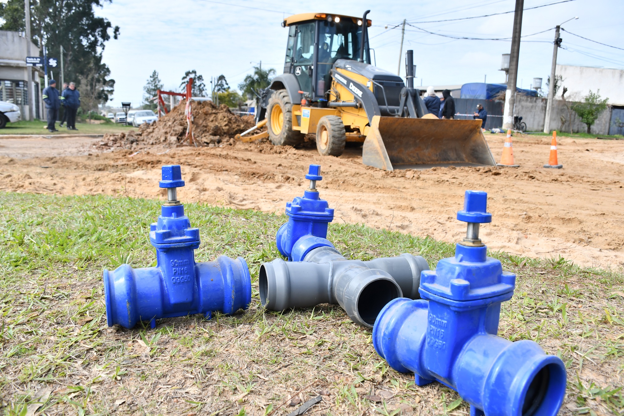 La Municipalidad ejecuta obras estratégicas para mejorar la red de distribución de agua potable