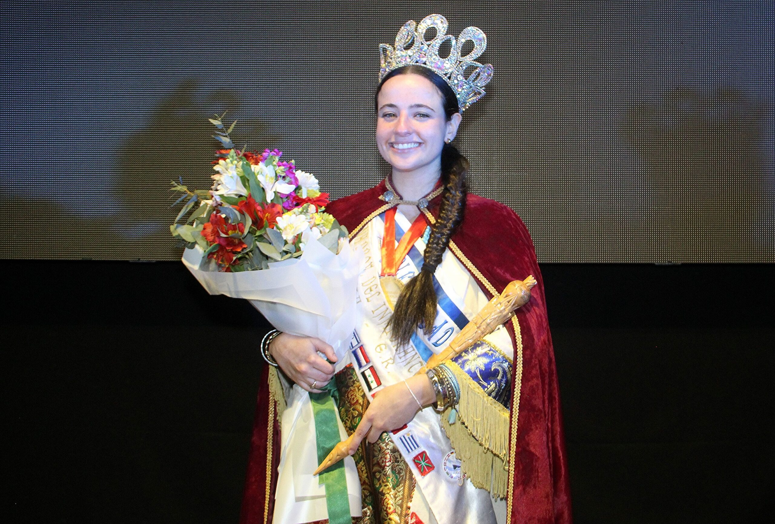 Amiela Mendelovich, la representante de la Colectividad Judía que fue coronada Reina Provincial del Inmigrante