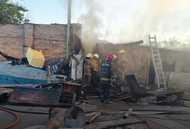 Un incendio provocó pérdidas en la vivienda de «Cococha», reconocido vendedor ambulante y ex boxeador