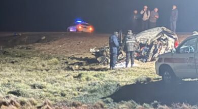 chubut-un-hombre-y-su-pequeno-hijo-murieron-en-un-choque-entre-un-auto-y-dos-camiones-en-la-ruta-3-foto-gentileza-el-comodorense-ZXFCOMTETVH4DE5VS6BYCNO6XE