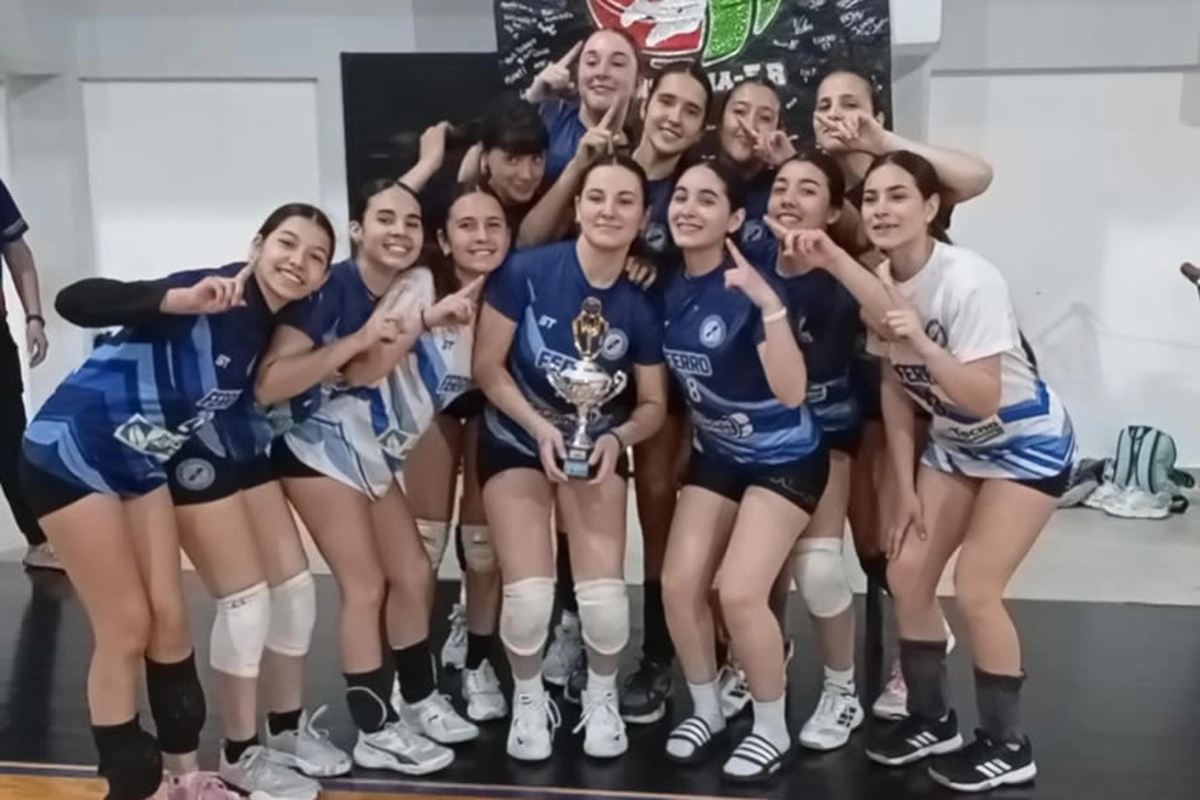 Ferro se consagró campeón Sub 20 femenino en la Liga Formativa de Vóley